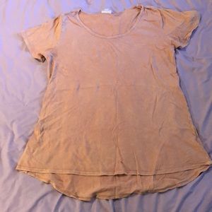 Large Lularoe Classic Tee